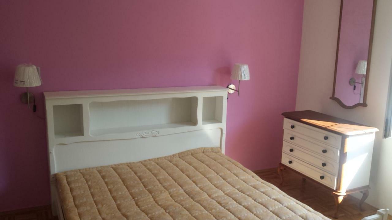 Apartmani Kristijan เยเซนิเซ ภายนอก รูปภาพ